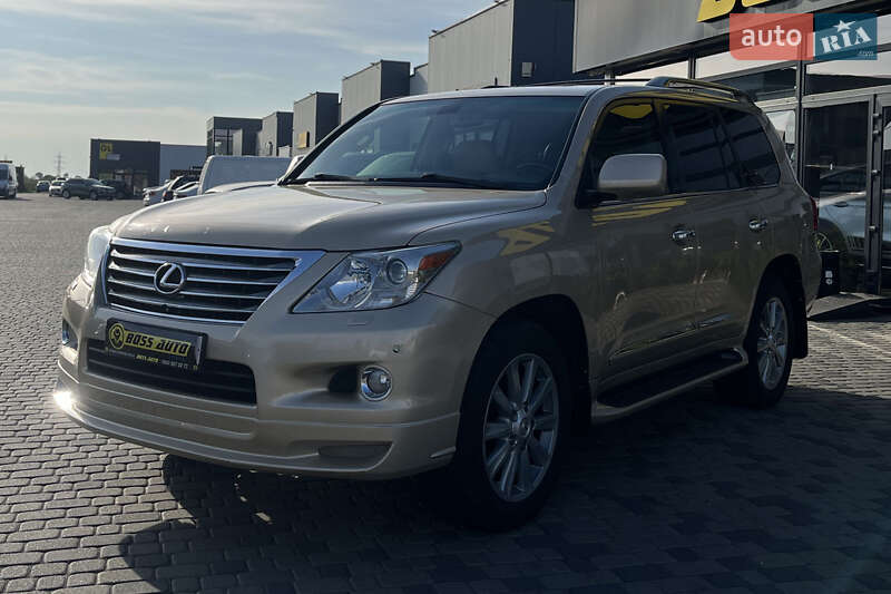 Позашляховик / Кросовер Lexus LX 2008 в Мукачевому