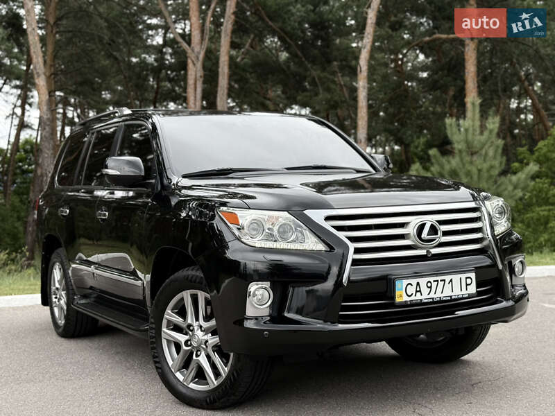 Lexus LX 2012