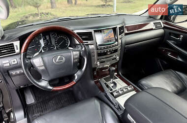 Позашляховик / Кросовер Lexus LX 2012 в 
