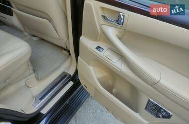 Внедорожник / Кроссовер Lexus LX 2008 в 