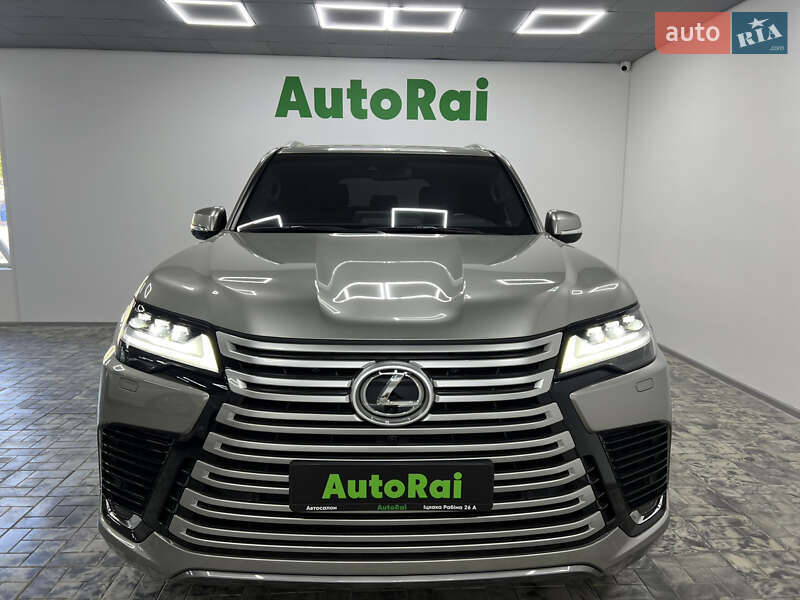 Позашляховик / Кросовер Lexus LX 2022 в 