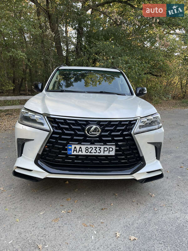 Внедорожник / Кроссовер Lexus LX 2011 в Черкассах