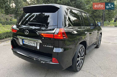 Внедорожник / Кроссовер Lexus LX 2016 в 