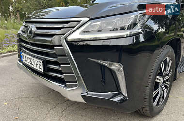 Внедорожник / Кроссовер Lexus LX 2016 в 