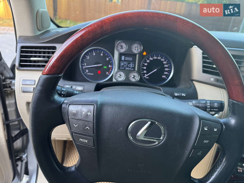 Позашляховик / Кросовер Lexus LX 2008 в Києві фото 10 Позашляховик / Кросовер Lexus LX 2008 в Києві