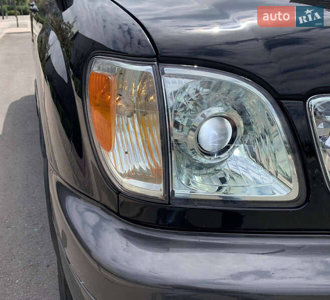 Позашляховик / Кросовер Lexus LX 2007 в Києві фото 22 Позашляховик / Кросовер Lexus LX 2007 в Києві