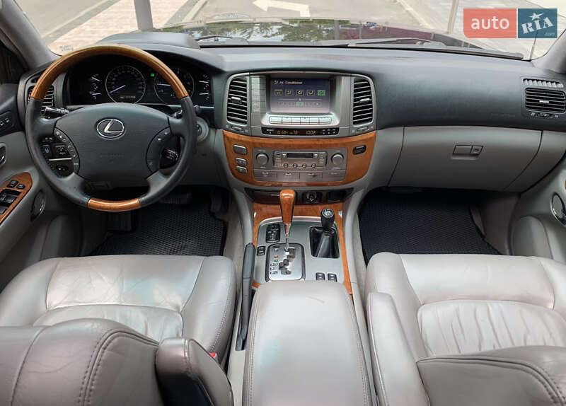 Позашляховик / Кросовер Lexus LX 2007 в Києві фото 43 Позашляховик / Кросовер Lexus LX 2007 в Києві