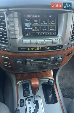 Позашляховик / Кросовер Lexus LX 2007 в 