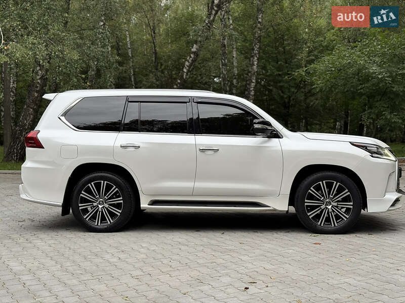 Внедорожник / Кроссовер Lexus LX 2019 в Тернополе фото 4 Внедорожник / Кроссовер Lexus LX 2019 в Тернополе