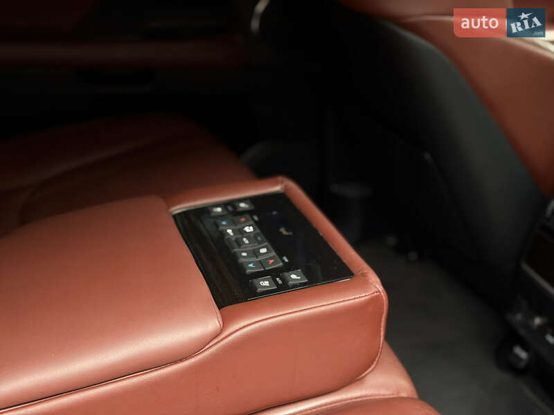 Внедорожник / Кроссовер Lexus LX 2019 в Тернополе фото 35 Внедорожник / Кроссовер Lexus LX 2019 в Тернополе