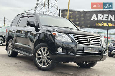Внедорожник / Кроссовер Lexus LX 2010 в 