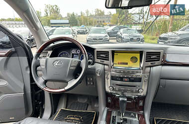 Внедорожник / Кроссовер Lexus LX 2010 в 