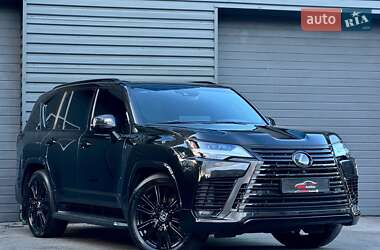 Внедорожник / Кроссовер Lexus LX 2022 в 