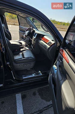 Внедорожник / Кроссовер Lexus LX 2008 в 