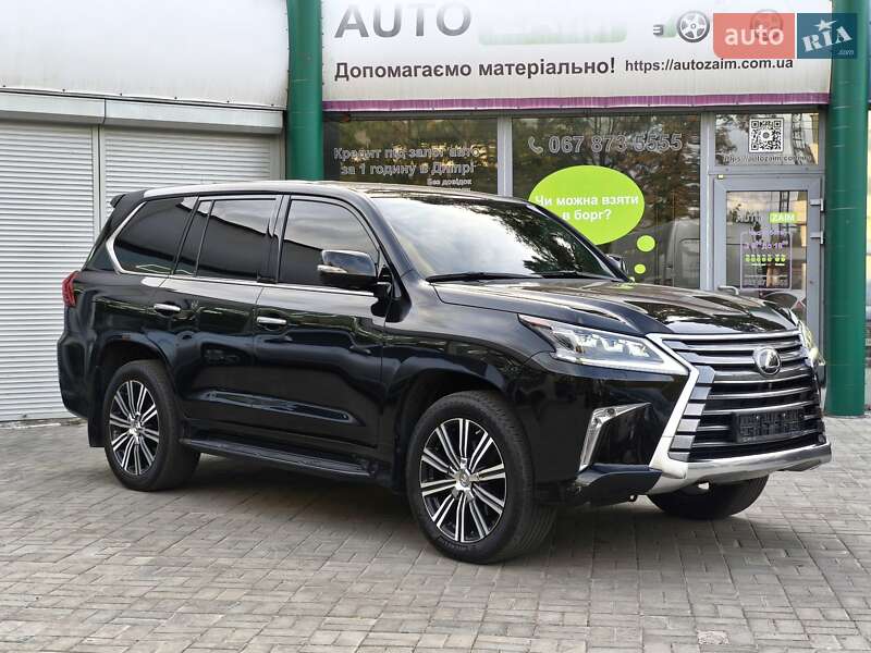 Позашляховик / Кросовер Lexus LX 2017 в Дніпрі