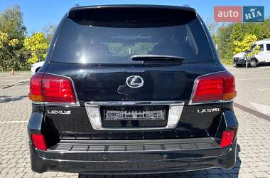 Внедорожник / Кроссовер Lexus LX 2011 в 