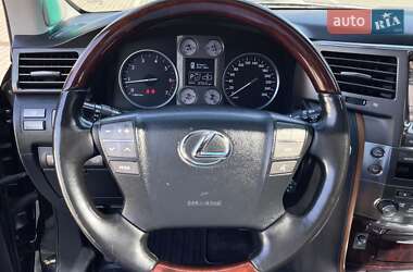 Внедорожник / Кроссовер Lexus LX 2011 в 
