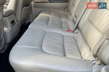 Внедорожник / Кроссовер Lexus LX 2006 в 