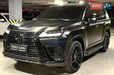 Внедорожник / Кроссовер Lexus LX 2022 в 