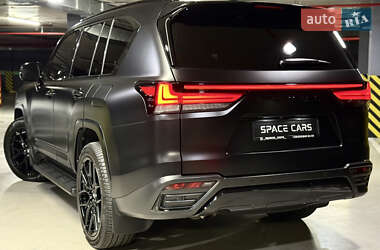 Внедорожник / Кроссовер Lexus LX 2022 в 