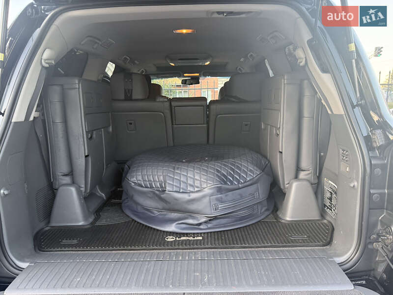 Позашляховик / Кросовер Lexus LX 2009 в Білій Церкві