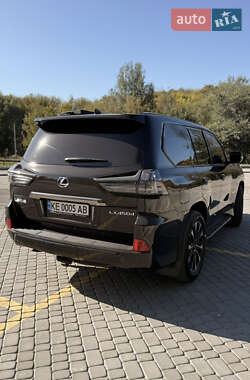 Позашляховик / Кросовер Lexus LX 2020 в 