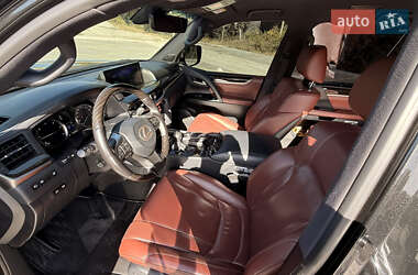 Позашляховик / Кросовер Lexus LX 2020 в 