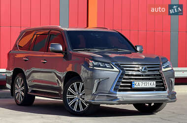 Внедорожник / Кроссовер Lexus LX 2016 в Киеве