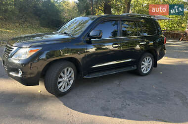 Внедорожник / Кроссовер Lexus LX 2008 в 