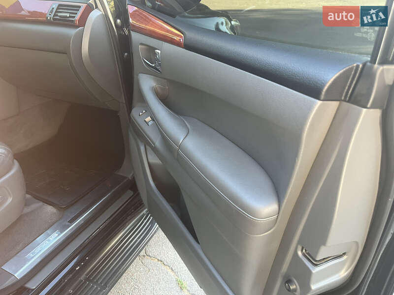 Позашляховик / Кросовер Lexus LX 2008 в Корсунь-Шевченківському