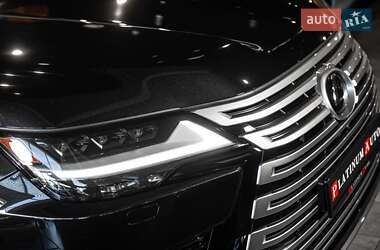 Позашляховик / Кросовер Lexus LX 2021 в 