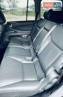 Внедорожник / Кроссовер Lexus LX 2008 в 