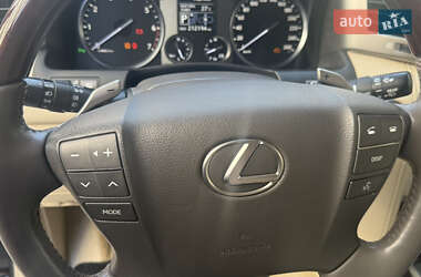 Позашляховик / Кросовер Lexus LX 2012 в 