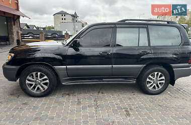 Позашляховик / Кросовер Lexus LX 2006 в 