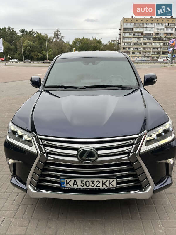 Позашляховик / Кросовер Lexus LX 2017 в Києві