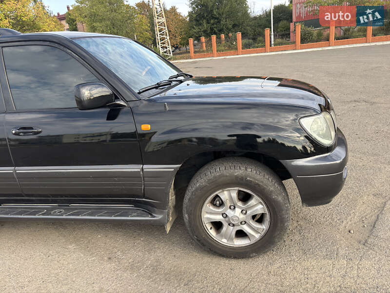 Позашляховик / Кросовер Lexus LX 2005 в Ізмаїлі