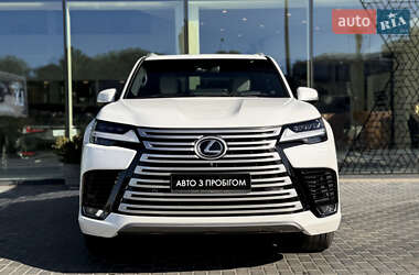 Внедорожник / Кроссовер Lexus LX 2023 в 