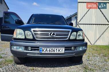 Позашляховик / Кросовер Lexus LX 2004 в 
