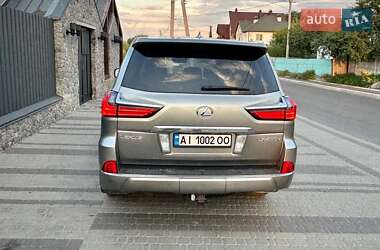 Внедорожник / Кроссовер Lexus LX 2017 в 
