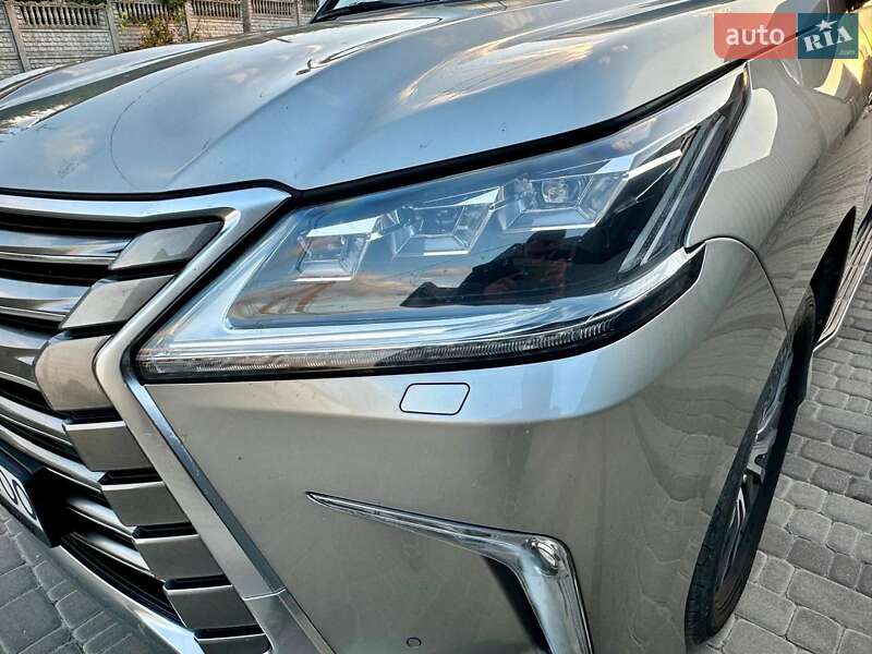 Позашляховик / Кросовер Lexus LX 2017 в Білій Церкві