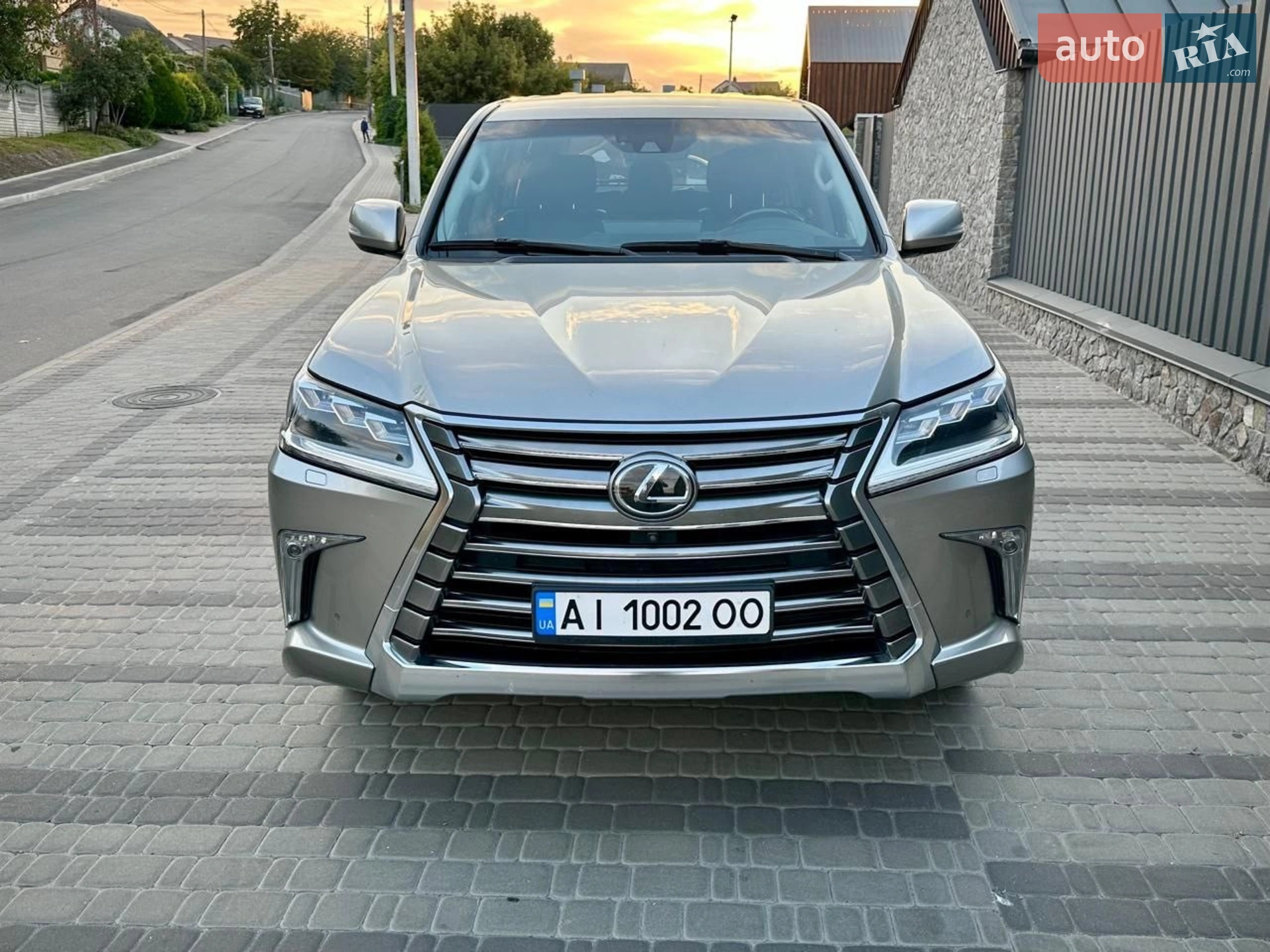 2017 Lexus LX - мініатюра 15