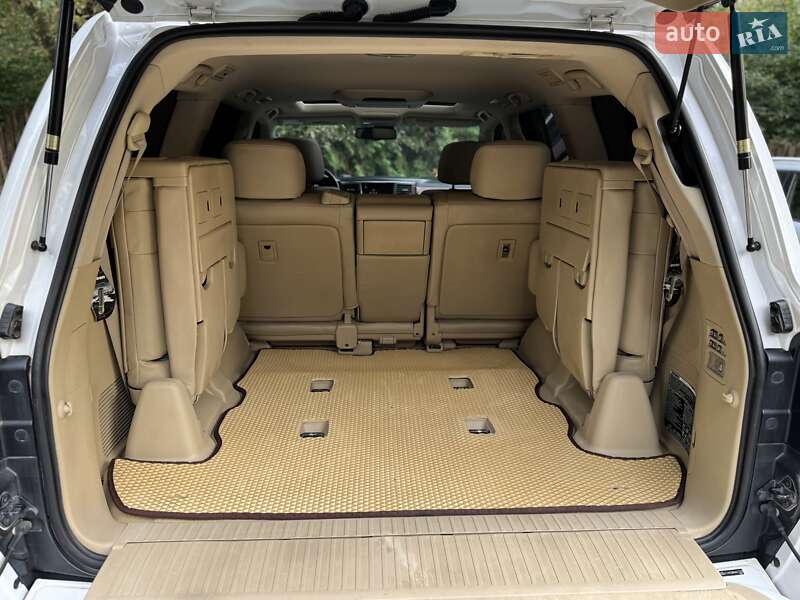 Позашляховик / Кросовер Lexus LX 2008 в Львові