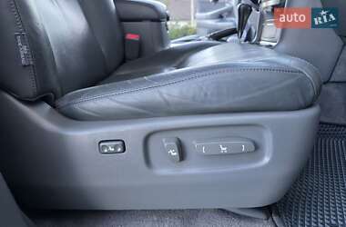 Внедорожник / Кроссовер Lexus LX 2009 в 