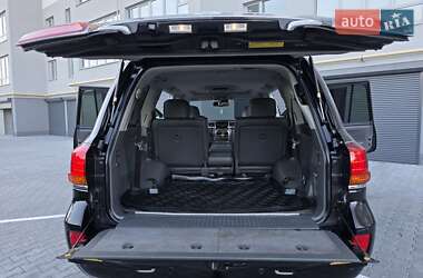 Внедорожник / Кроссовер Lexus LX 2009 в 