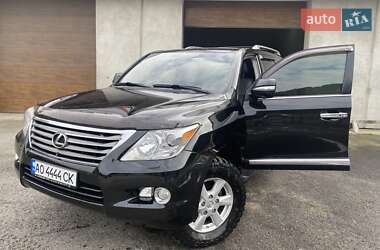 Позашляховик / Кросовер Lexus LX 2008 в 