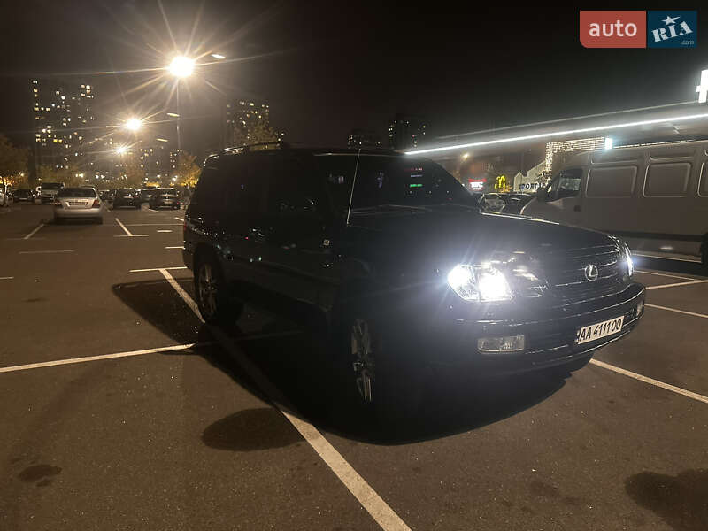 Позашляховик / Кросовер Lexus LX 2005 в Києві