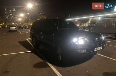 Позашляховик / Кросовер Lexus LX 2005 в 