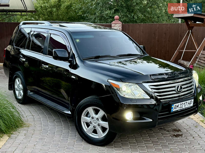 Позашляховик / Кросовер Lexus LX 2010 в Житомирі