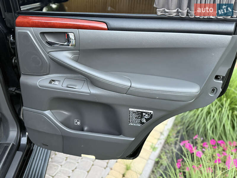 Позашляховик / Кросовер Lexus LX 2010 в Житомирі