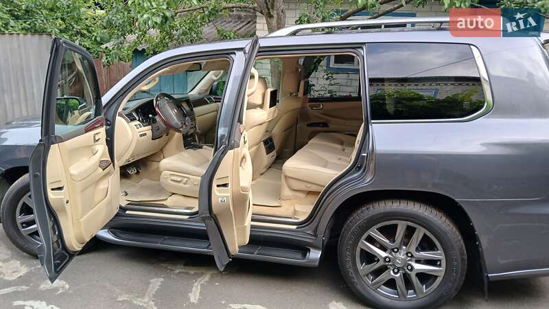 Позашляховик / Кросовер Lexus LX 2013 в Харкові